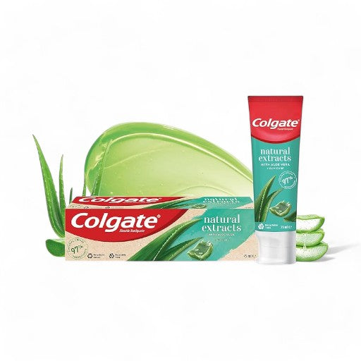 COLGATE Natural Extracts with Aloe Vera Fluoride Toothpaste