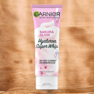 Garnier Sakura Glow Hyaluron Super Whip Foam