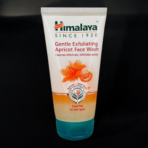 HIMALAYA Gentle Exfoliating Apricot Face Wash All Type Skin