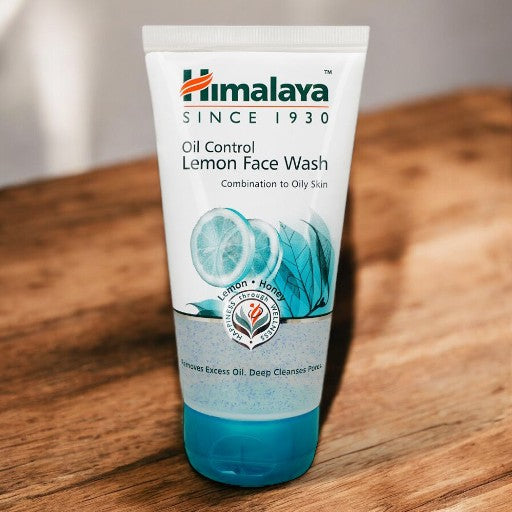 HIMALAYA Oil Control Lemon Face Wash Combination To Oily Skin