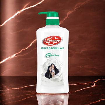 LIFEBUOY Kuat & Berkilau Strong & Shiny Shampoo