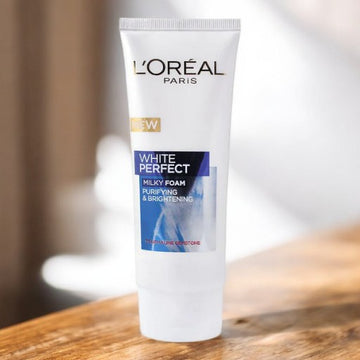 L'ORÉAL PARIS Aura Perfect Milky Foam Purifying and Brightening