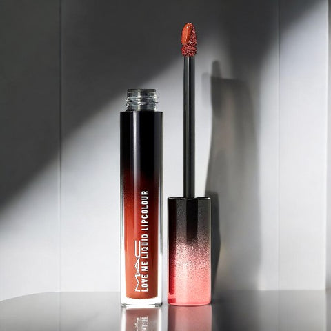 MAC Love me Liquid LipColour