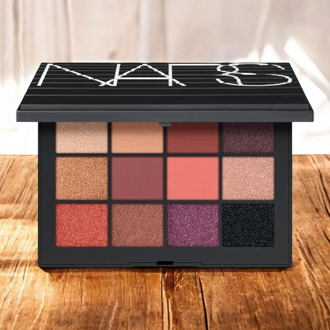 NARS Extreme Effects Eyeshadow Palette