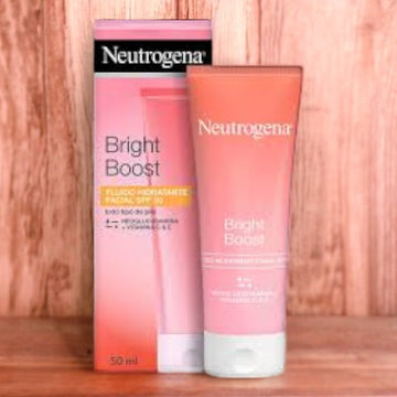 Neutrogena Developed with Dermatologists Bright Boost Fluido Hidratante Facial SPF 30