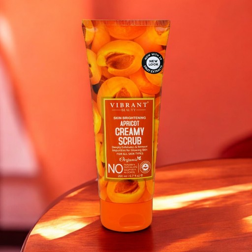 VIBRANT BEAUTY Skin Brightening Apricot Creamy Scrub