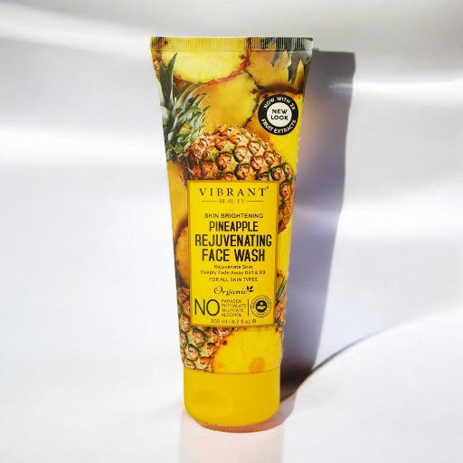 VIBRANT BEAUTY Skin Brightening Pineapple Rejunvating Face Wash