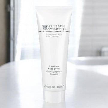 Janssen Intensive Face Scrub