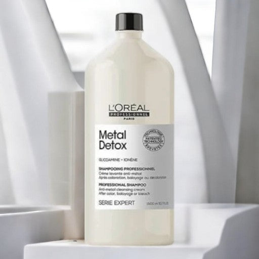 Serie Expert [Metal Detox] Anti-metal cleansing cream shampoo.